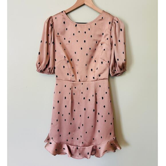 Here Comes The Sun Indiana Puff Sleeve Lace Up Back Dress - Picture 3 of 10